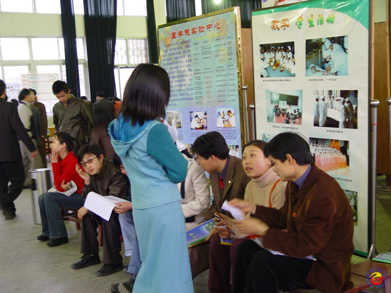 询问高招 部署战略